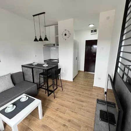Apartman 55 *