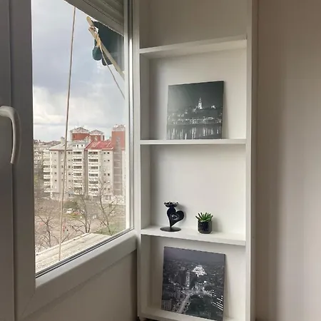 דירה 55 בלגרד